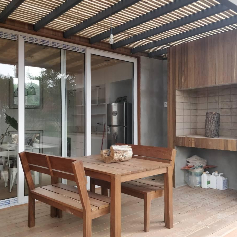 Venta y Alquiler en La Juanita, José Ignacio UY, 3 Ambientes, Punta del Este. Juanita Beach