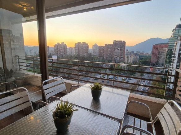 Alquiler Departamento con Vista y 3 Ambientes en Las Condes Santiago de Chile