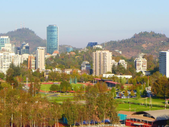 Alquiler Departamento con Vista y 3 Ambientes en Las Condes Santiago de Chile