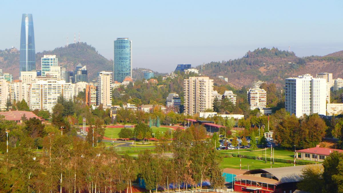 Alquiler Departamento con Vista y 3 Ambientes en Las Condes Santiago de Chile