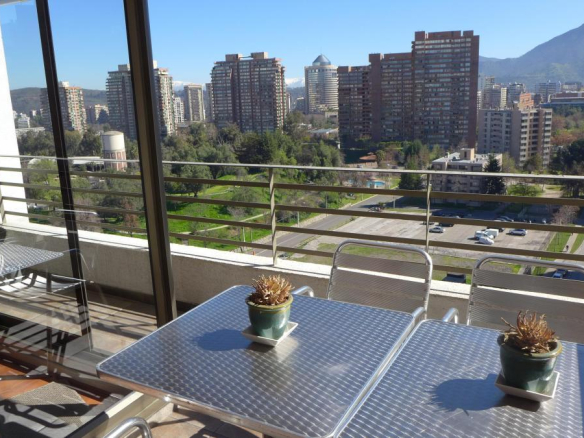 Alquiler Departamento con Vista y 3 Ambientes en Las Condes Santiago de Chile