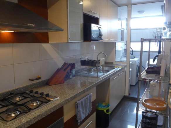 Alquiler Departamento con Vista y 3 Ambientes en Las Condes Santiago de Chile