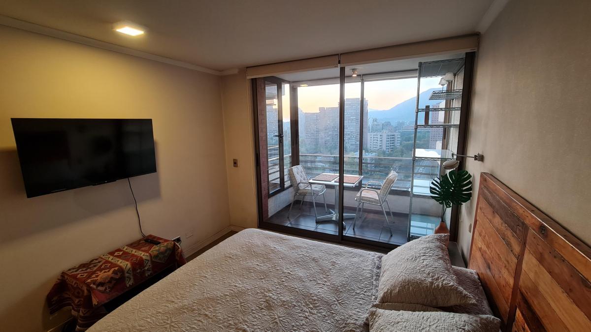 Alquiler Departamento con Vista y 3 Ambientes en Las Condes Santiago de Chile