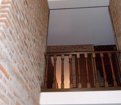 Venta Martínez Casa con Gran Ubicación 4 Dormitorios a 2 Cuadras del Río