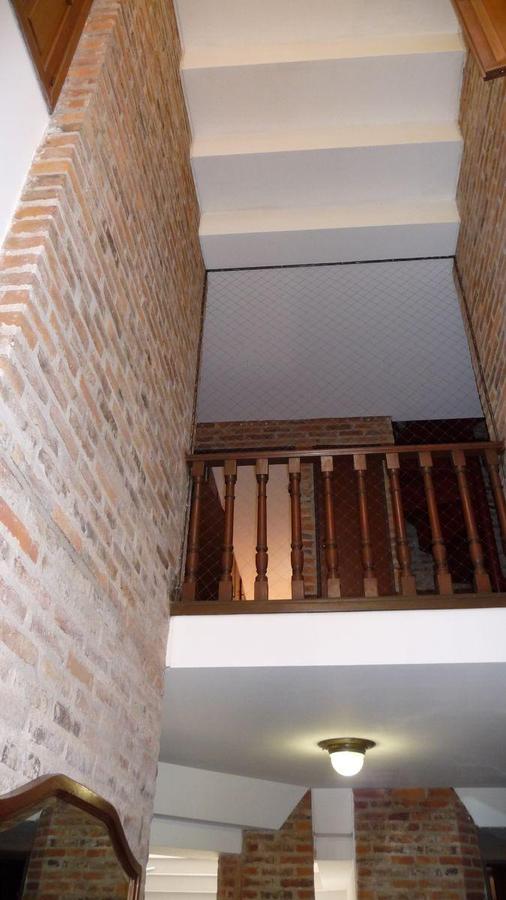Venta Martínez Casa con Gran Ubicación 4 Dormitorios a 2 Cuadras del Río