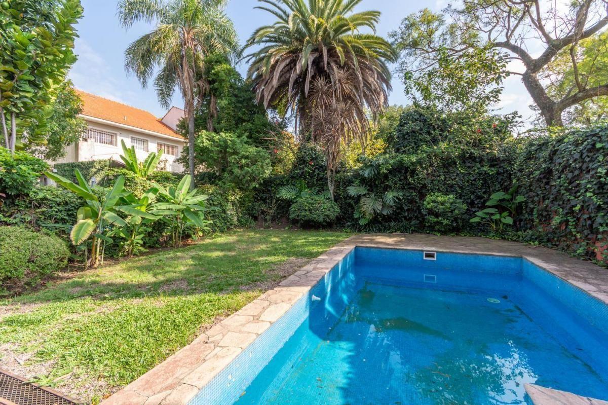 Venta Martínez Casa con Gran Ubicación 4 Dormitorios a 2 Cuadras del Río