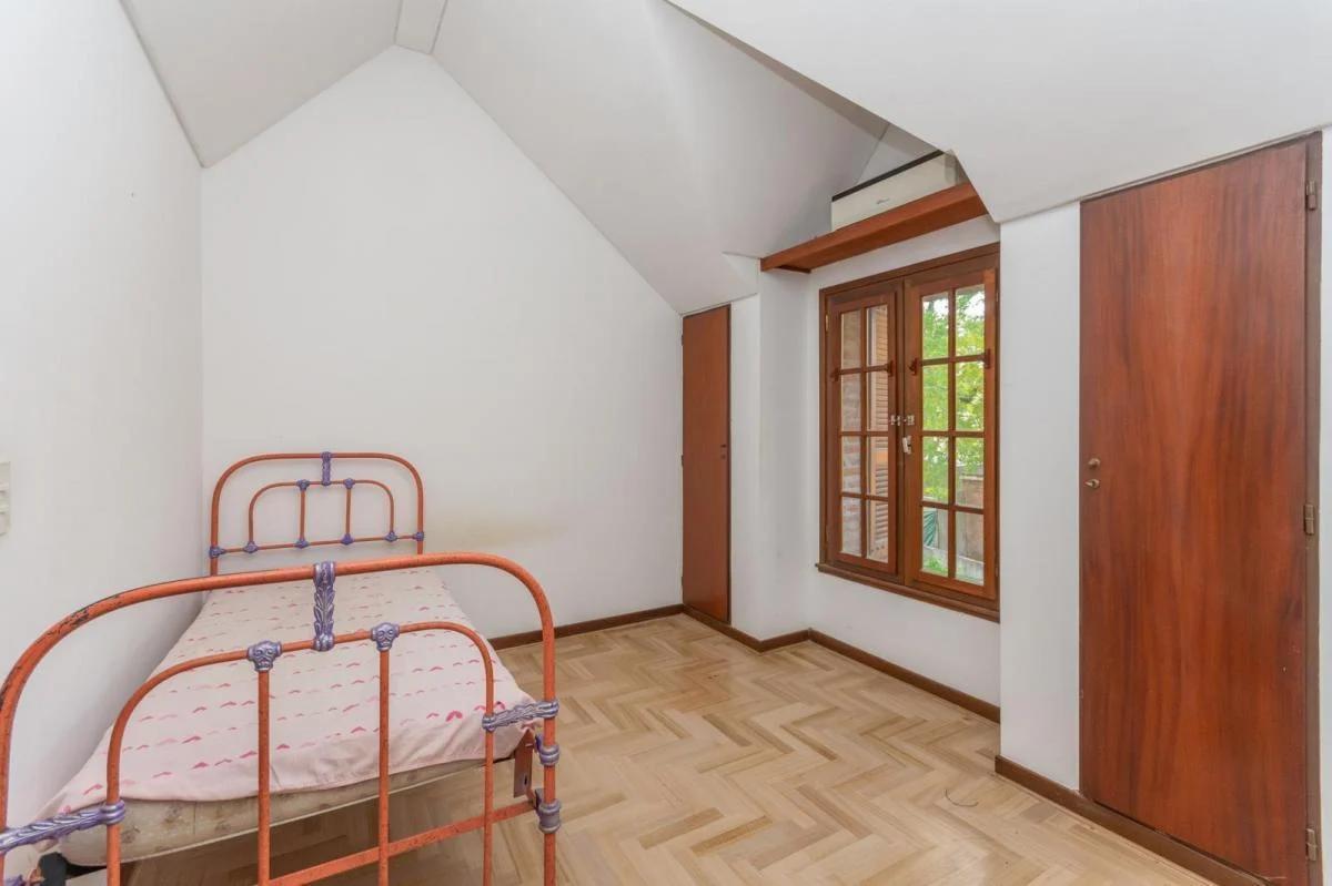 Venta Martínez Casa con Gran Ubicación 4 Dormitorios a 2 Cuadras del Río