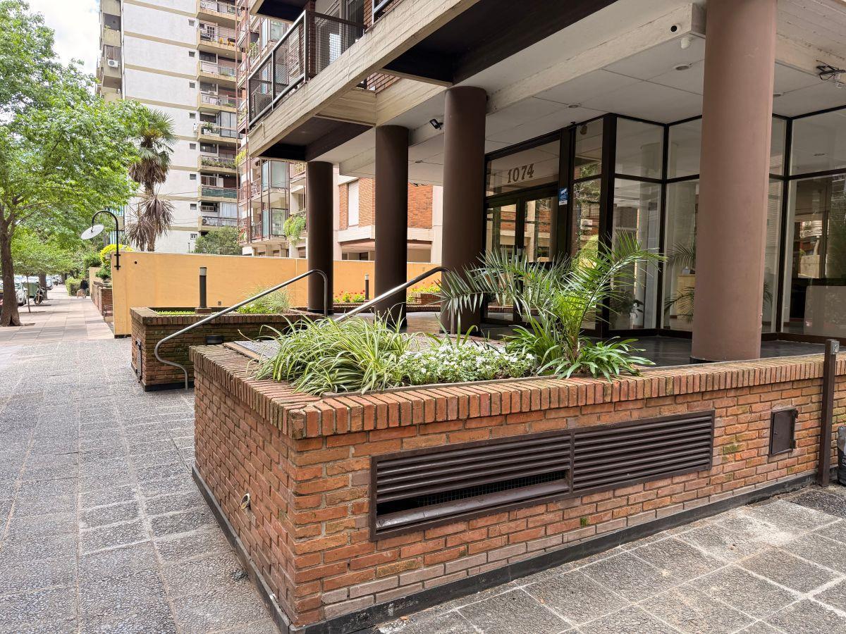 Venta Departamento 3 Ambientes con Vista y Terrazas en Torre en Acassuso