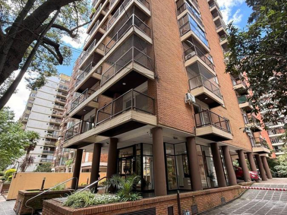 Venta Departamento 3 Ambientes con Vista y Terrazas en Torre en Acassuso