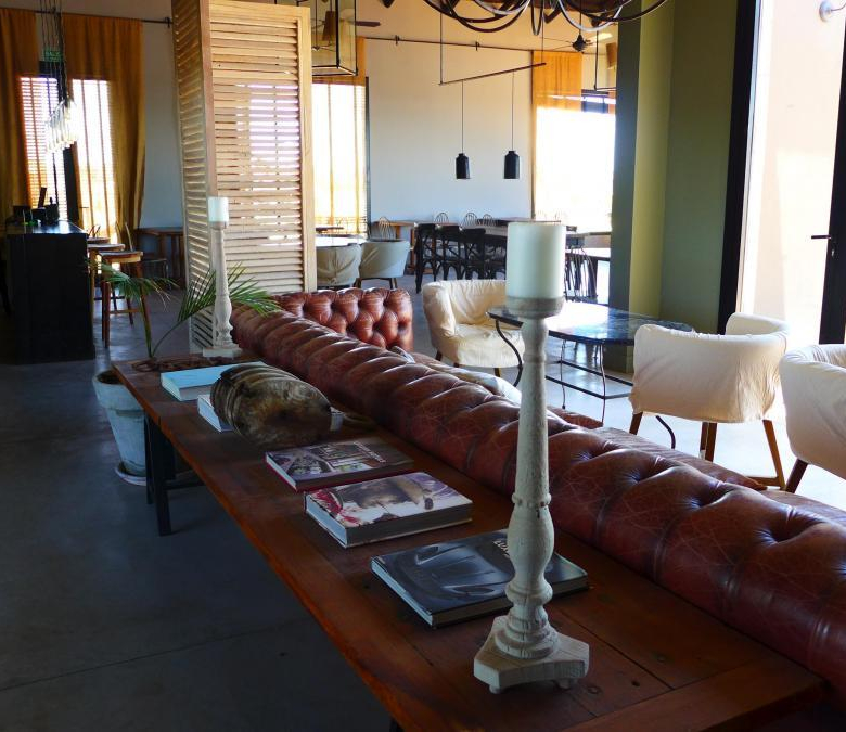 Venta Lote a Laguna Barrio El Naudir con proyecto incluido