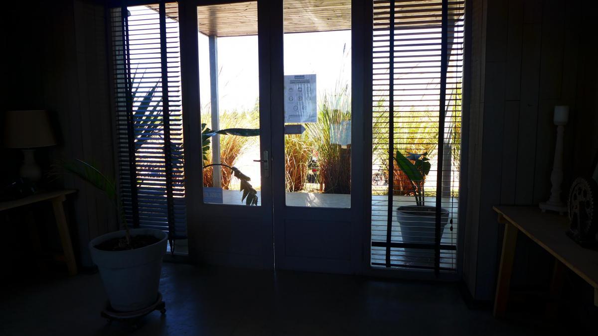 Venta Lote a Laguna Barrio El Naudir con proyecto incluido