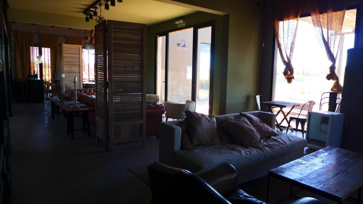 Venta Lote a Laguna Barrio El Naudir con proyecto incluido