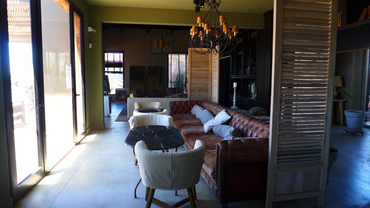 Venta Lote a Laguna Barrio El Naudir con proyecto incluido
