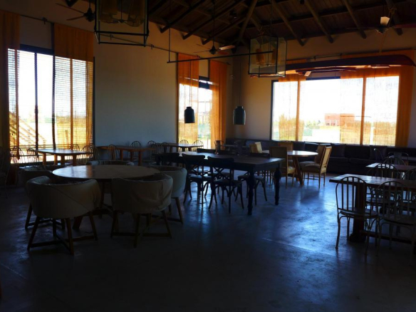 Venta Lote a Laguna Barrio El Naudir con proyecto incluido