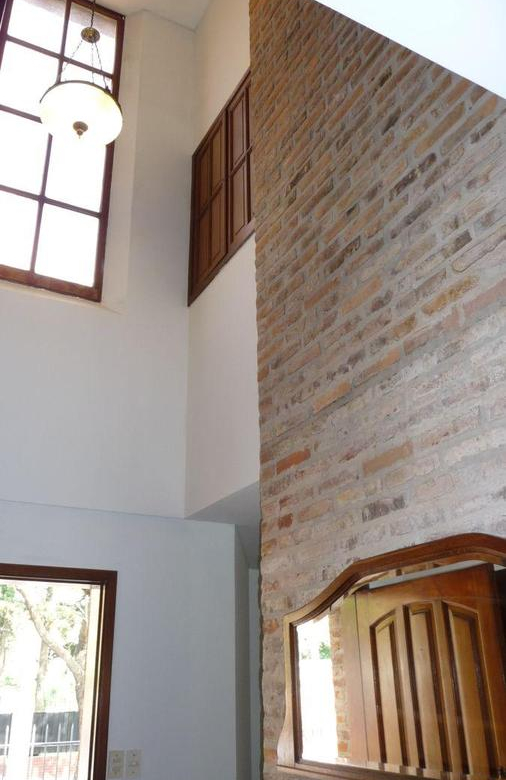 Venta Martínez Casa con Gran Ubicación 4 Dormitorios a 2 Cuadras del Río