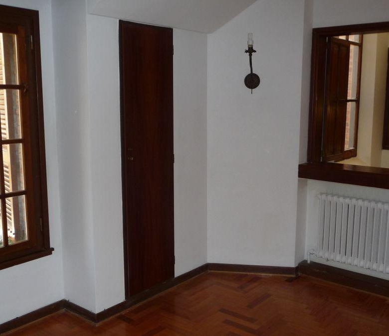 Venta Martínez Casa con Gran Ubicación 4 Dormitorios a 2 Cuadras del Río
