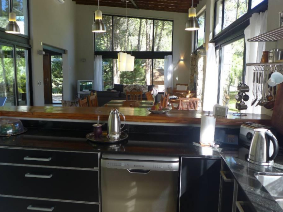 Alquiler Cariló Casa 5 dormitorios Moderna en el Bosque