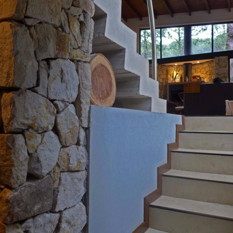 Alquiler Cariló Casa 5 dormitorios Moderna en el Bosque