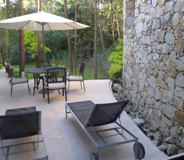Alquiler Cariló Casa 5 dormitorios Moderna en el Bosque