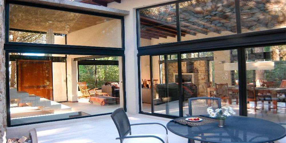 Alquiler Cariló Casa 5 dormitorios Moderna en el Bosque