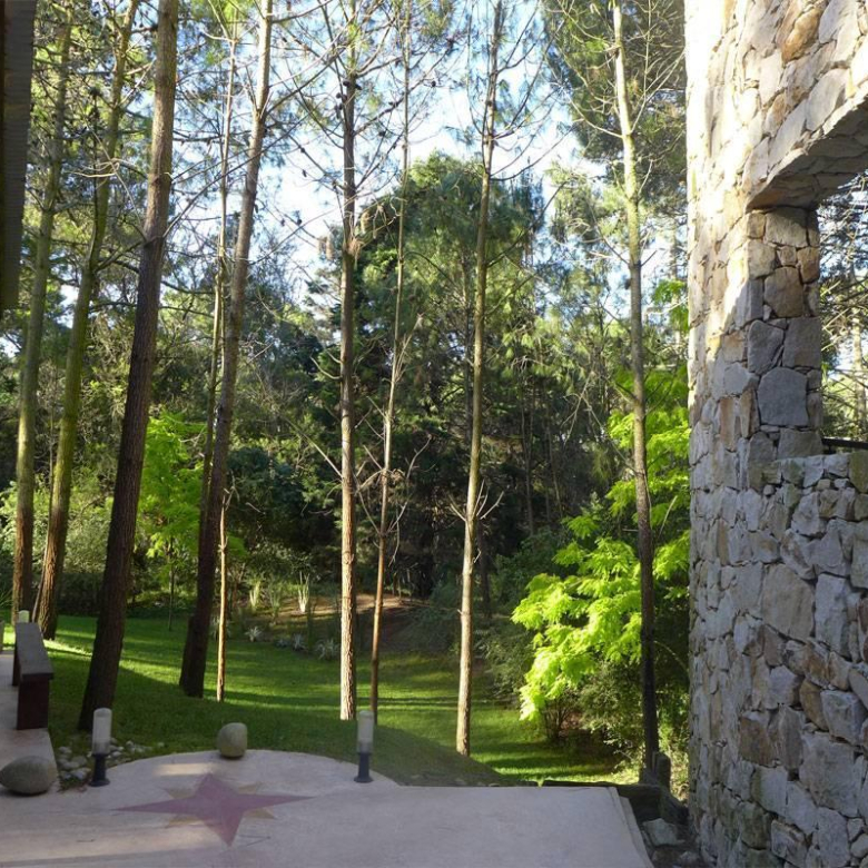 Alquiler Cariló Casa 5 dormitorios Moderna en el Bosque