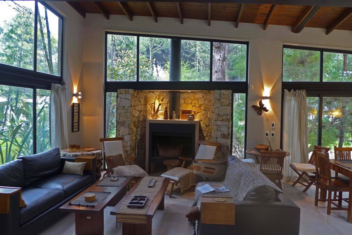 Alquiler Cariló Casa 5 dormitorios Moderna en el Bosque