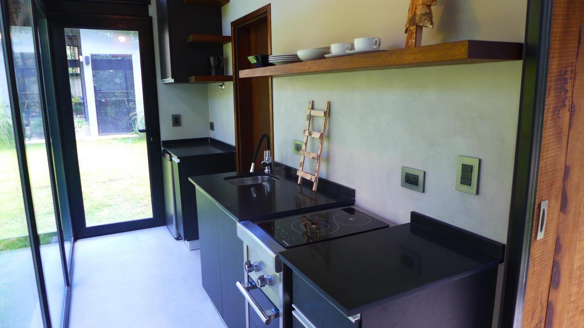 Alquiler Cariló Casa 5 dormitorios Moderna en el Bosque