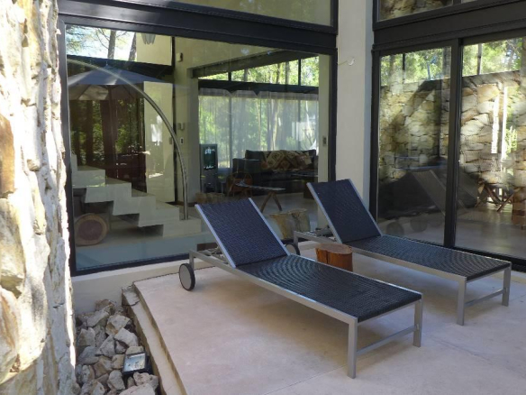 Alquiler Cariló Casa 5 dormitorios Moderna en el Bosque