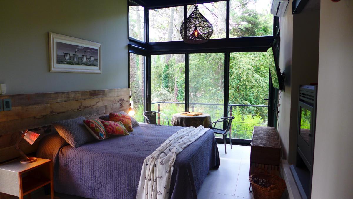 Alquiler Cariló Casa 5 dormitorios Moderna en el Bosque