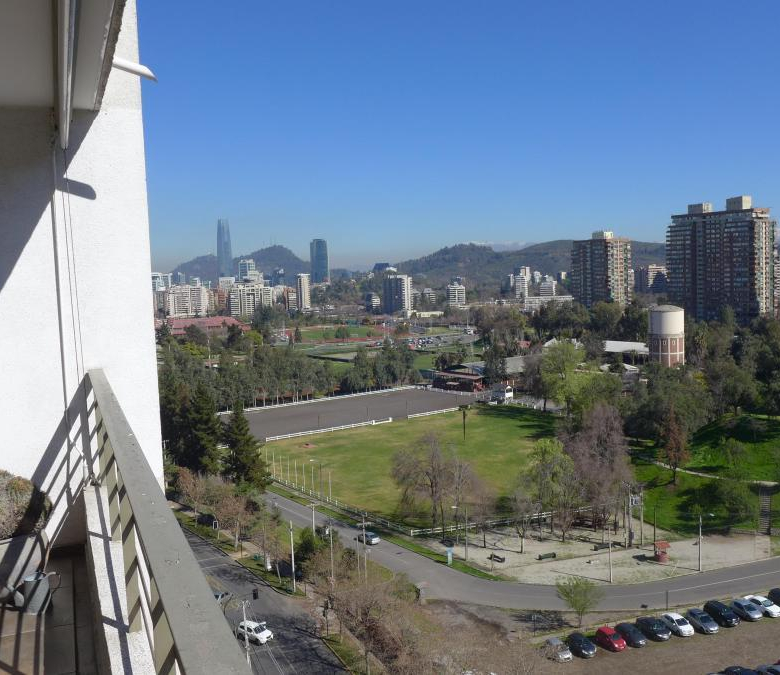 Alquiler Departamento con Vista y 3 Ambientes en Las Condes Santiago de Chile
