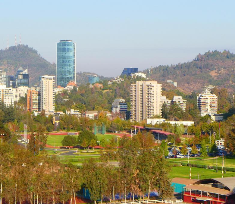 Alquiler Departamento con Vista y 3 Ambientes en Las Condes Santiago de Chile