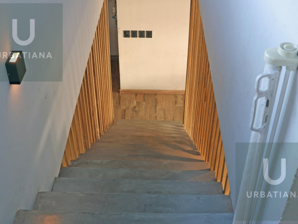 Casa en Venta con Muelle Propio sobre el Río – El Naudir, Escobar